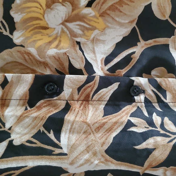 H&M Black and Tan Floral Print Long Sleeve Blouse - Picture 9 of 10